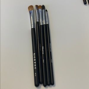 Morphe 5 eye brush set